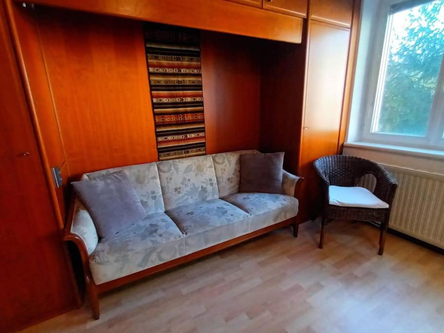 Modernes Apartment In Wien Екстер'єр фото