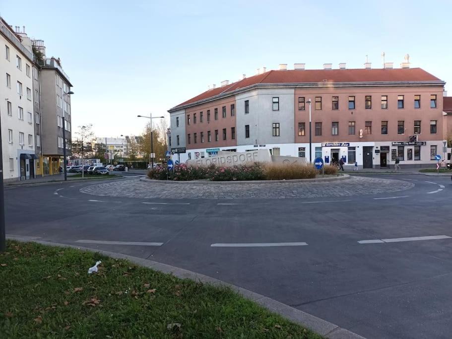 Modernes Apartment In Wien Екстер'єр фото